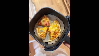 Making pizza with the air fryer [upl. by Norabal873]