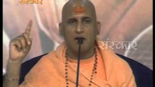 Sankirtan  Lala Ki Paijaniya Baje Re  Swami Avdheshanand Giri ji [upl. by Naihs]