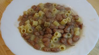 Pasta con fagioli Borlotti  Una ricetta semplice e antica [upl. by Haman450]