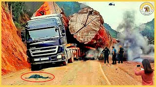 35 Extreme DANGEROUS Huge Wood Logging Truck  Oversize Load Heavy Equipment Working 1 [upl. by Mccall]