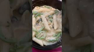 CREAMY PASTA 😍BROCCOLI 🥦 food foryou fy fyp trending foodie shorts ytshorts short pasta [upl. by Friedrick]