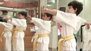 Saber Vivir ¿Conoce los beneficios del karate en los niños [upl. by Tessie785]