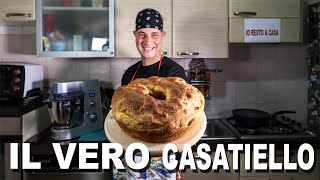 Casatiello napoletano la vera ricetta ai tempi del covid il boss della cucina napoletana 👨‍🍳 [upl. by Teressa]