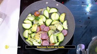 Coup dfood  Saucisses fumées au basilic [upl. by Hadnama]