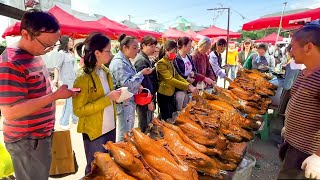 Exploring Saigons Grand Morning Market in Vietnam  Snack Paradise Fried Rice Seafood [upl. by Bills]