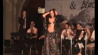 Warda live performing in Cairo [upl. by Anade]