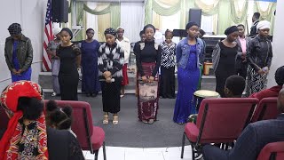 NDUGU ELEWEKA  JOY FMC CHOIR KWENYE MSIBA WA KAKA YAKE NA MAUWA BINWA [upl. by Lalittah192]