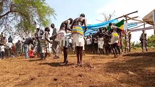 Anyuwa traditional dance gambella [upl. by Kcered]