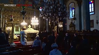 The Service of the Holy Epitaphios  Patriarchal Church of St George  İstanbul  20170414 [upl. by Nirda]