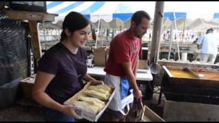 Daily News reporter learns to cook mullet [upl. by Dlonra]