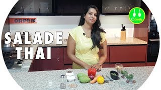 RECETTE  SALADE THAÏ A LA MANGUE  C COOK [upl. by Sivehc927]