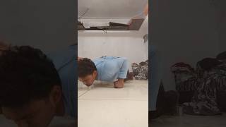 One hand punch push up 💥🦾💀fitness pushupchallenge CarryMinati MrBeast sahidsheikh9626 [upl. by Hintze]