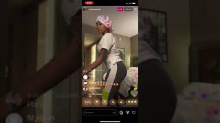 Jania Meshell dancing in ig live [upl. by Anitsrhc]