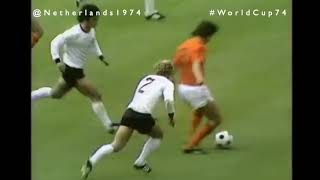 Johan Cruyff wrongfoots Beckenbauer Rep misses in final WorldCup74 [upl. by Netsrek]