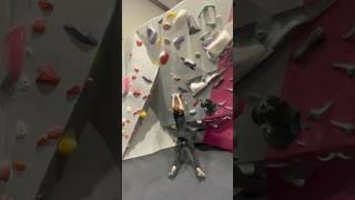 gym bouldering climbinggym climbingcommunity rockclimbing indoorclimbing climbing climb [upl. by Sauers81]