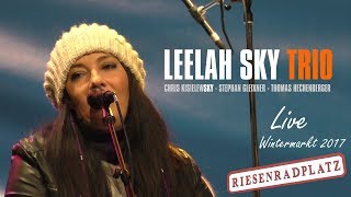 Leelah Sky  Live am Wintermarkt im Wiener Prater [upl. by Jarl]