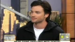 quotNEWquot SMALLVILLE quotTOM WELLING SERIES FINALE INTERVIEWquot [upl. by Narra]