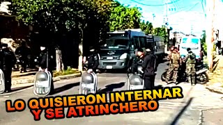 TENSIÓN EN LOMAS DEL MIRADOR Un hombre se atrincheró en su casa y amenazó con quotexplotar todoquot [upl. by Nissy]