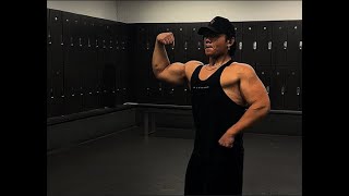 Freak off Arm Pump  Arms day with The Wok [upl. by Akisej887]