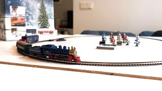 Märklin Z 81845  Julstartsats Christmas Starter Set [upl. by Bonacci]