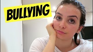 Vlog Sofri Bullying por ser FEIA e BURRA na Escola [upl. by Gusta749]