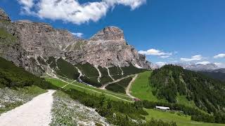 Escursione da Colfosco a Passo Gardena e ritorno [upl. by Patti181]