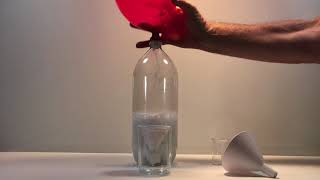 Capture CO2 from Baking Soda and Vinegar [upl. by Nedra]