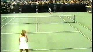 Chris Evert d Pam Shriver  1978 US Open final [upl. by Odrawde672]