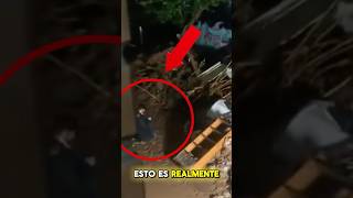 Periodista se Hace Pasar por Voluntario viralshort [upl. by Aiva399]