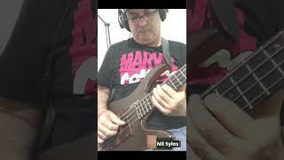 So What  Three and Four Fingers Bass Technique [upl. by Len]