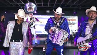 Los Nuevos Chavos Ft Grupo Los Del Area Popurri De Corridos En Vivo 2023 [upl. by Ambrogino]