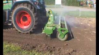 Amazone Kreiselgrubber  rotary cultivator auf Teststrecke  Hier fliegen die Funken  Jahr 2005 [upl. by Yema986]