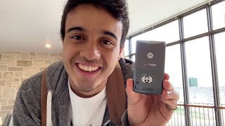 USANDO O MOTOROLA RAZR V3 EM 2019 [upl. by Vig]