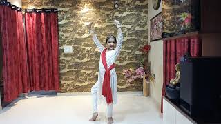 Hindi Diwas Dance Performance on Hindi Bhasha Rastra ki Bhasha by Shreshtha Chakraborty [upl. by Ecurb367]