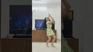 ajj ki raatdancer tamannaah [upl. by Anelra]