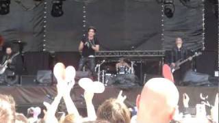 Adam Lambert live at Maxidrom 20110528  Fever [upl. by Figueroa469]