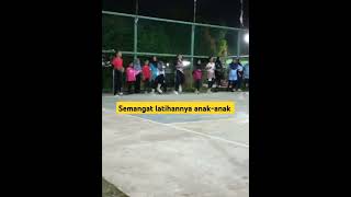 Keren anakanak ini volyball volleyball [upl. by Durgy]