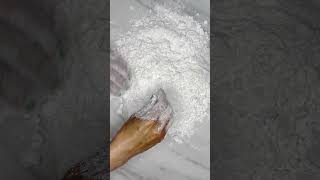 satisfyingvideo oddlysatisfying asmrsounds gymchalkpowdercrushing asmr [upl. by Ivah]