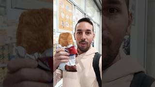 El Cruasán más grande de Atenas 😱 croissant cruasan chocobig chocolate atenas supermercado [upl. by Swane]