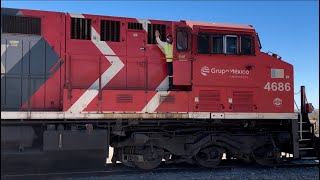 INTERMODAL CON FURGONES UN CARRO TANQUE GÓNDOLA MULTIUSO Y GÓNDOLAS NORMALES AL FINAL DEL TREN [upl. by Frere]