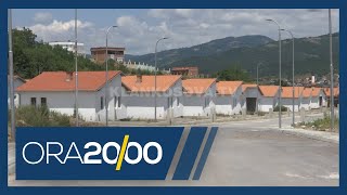 Trafo e vogël i lë shtëpitë e Halil Kastratit pa banorë  06072022  Klan Kosova [upl. by Brynne822]