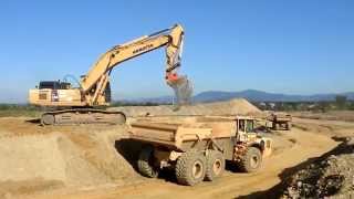 Big excavators on construction sitesCat Komatsu Liebherr [upl. by Ennaimaj]