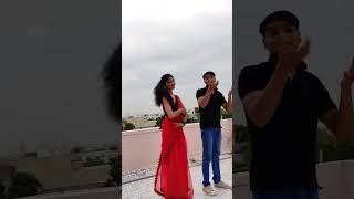 Gharvali Vs Bahr vali  ek tarf hai gharwali ek tarf baharwali  Dance  shorts ytshorts [upl. by Garibull]