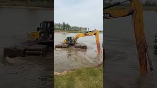 ลอยน้ำได้ด้วยหรอ นึกว่าเรือ harvest agriculture technology machinetv Backhoe idea ครีเอเตอร์ [upl. by Neale183]