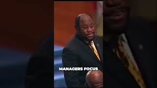 Difference Bw Leader vs Manager drmylesmunroe mylesmunroe well explained byDr Myles Munroe [upl. by Amliv500]