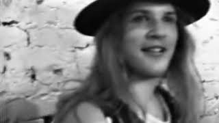 Mother Love Bone  Stargazer Legendado em Português [upl. by Althee736]