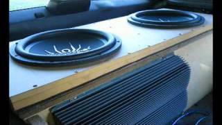 2xSoundstream T512s playing Flo Rida  Shone [upl. by Samuel4]