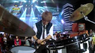 FT ISLAND  LIFE FT아일랜드  라이프 Show Champion 20121002 [upl. by Xyla804]