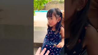 Kid surprises dad with big lollipop 😱👧🏻❤️🧑🏻🌈✅🚀 [upl. by Ardni]