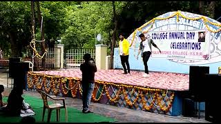 Halamithi habibi song dance performance by Babaji in Loyola degree clg pulivendula 2022 [upl. by Gombach]